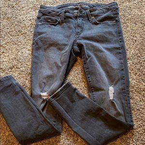 Universal thread jeans